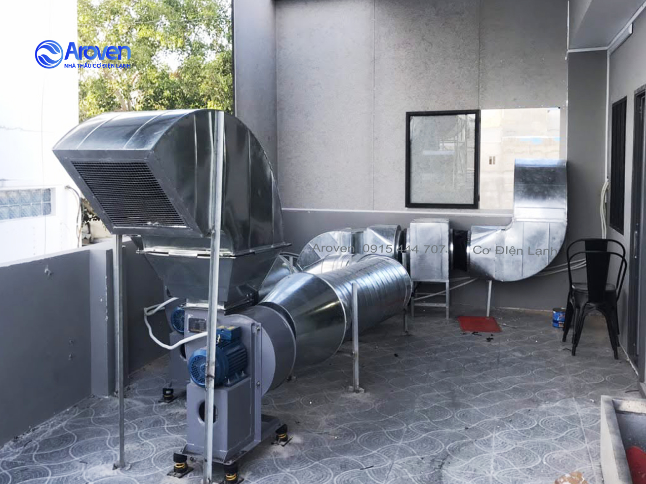 Aroven tư vấn, thiết kế, sản xuất và thi công hệ thống hút mùi bếp Aroven tư vấn, thiết kế, sản xuất và thi công hệ thống hút mùi bếp